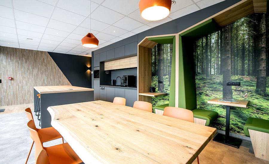 Innovatives Bürodesign & maßgefertigte Möbel sorgen für ein besonderes Ambiente!