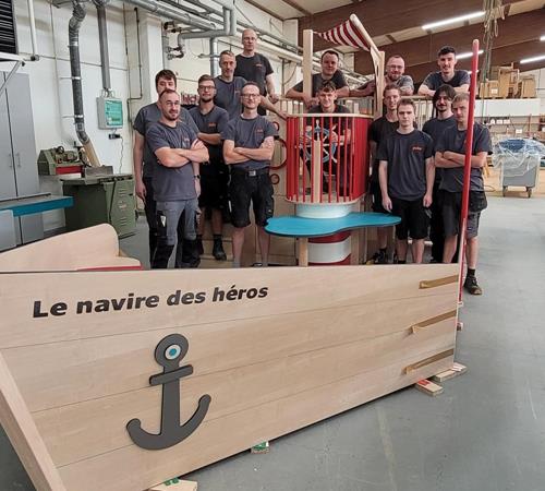Spielboot für das Krankenhaus MontLégia