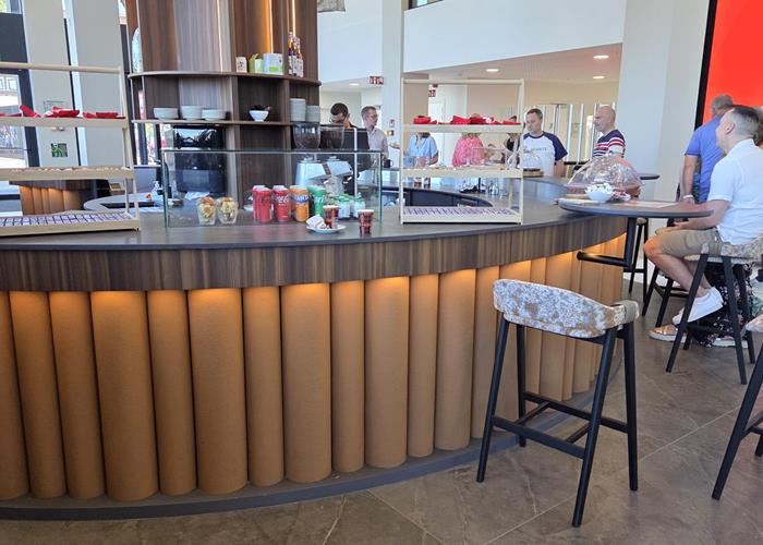 Aménagement des espaces de travail pour la compagnie d’assurances belge